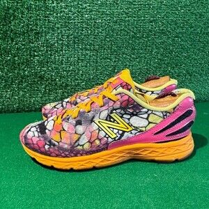 New Balance 890 V3 Orange Pink Butterfly Print Kids Girls Size 2.5Y
